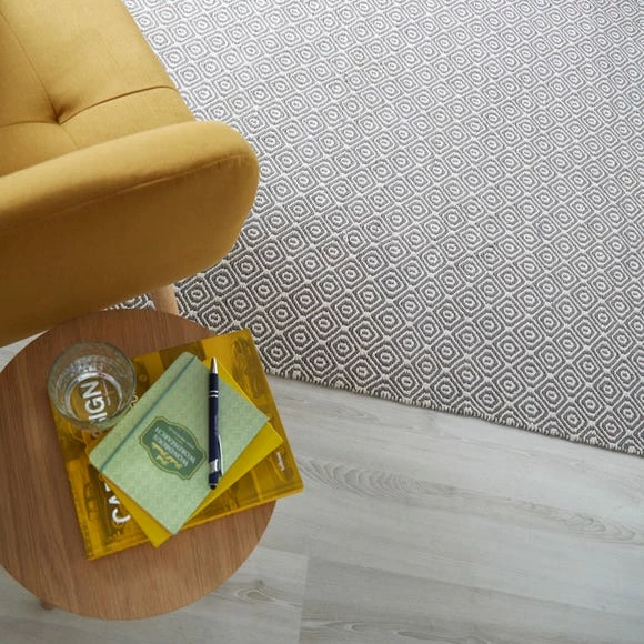 Dunelm Grey Diamond Geometric Weave Rug 5 Dunelm Grey Diamond Geometric Weave Rug - Image 3