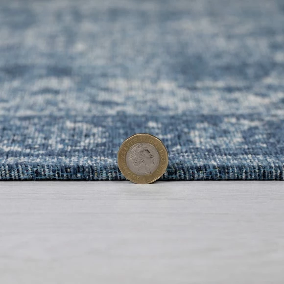 Dunelm Mila Traditional Circle Rug 7 Dunelm Mila Traditional Circle Rug - Image 5