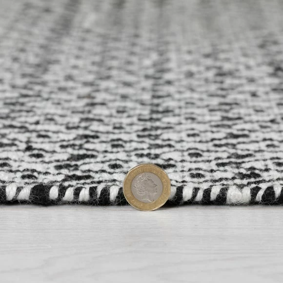 Dunelm Exclusive Luna Diamond Runner 7 Dunelm Exclusive Luna Diamond Runner - Image 5