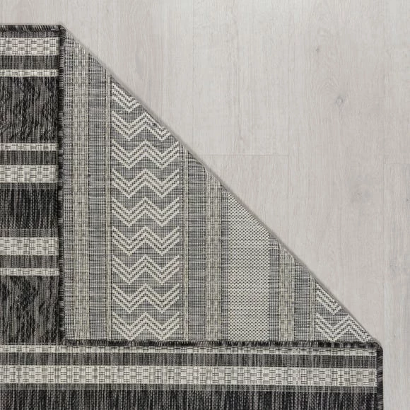 Dunelm Arya Stripe Indoor Outdoor Rug 7 Dunelm Arya Stripe Indoor Outdoor Rug - Image 5