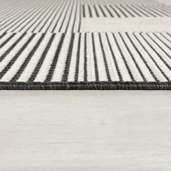 Dunelm Sorrento Indoor Outdoor Rug 6 Dunelm Sorrento Indoor Outdoor Rug - Image 4