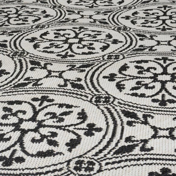 Dunelm Casablanca Monochrome Indoor Outdoor Rug 5 Dunelm Casablanca Monochrome Indoor Outdoor Rug - Image 3