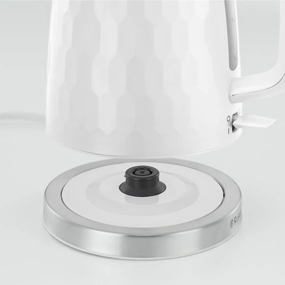 Russell Hobbs Honeycomb Kettle White 6 Russell Hobbs Honeycomb Kettle White - Image 4