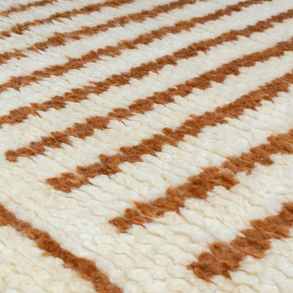 Dunelm Deniz Wool Berber Rug 5 Dunelm Deniz Wool Berber Rug - Image 3