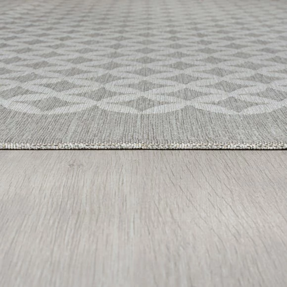 Dunelm Purity Trellis Flatweave Rug 6 Dunelm Purity Trellis Flatweave Rug - Image 4