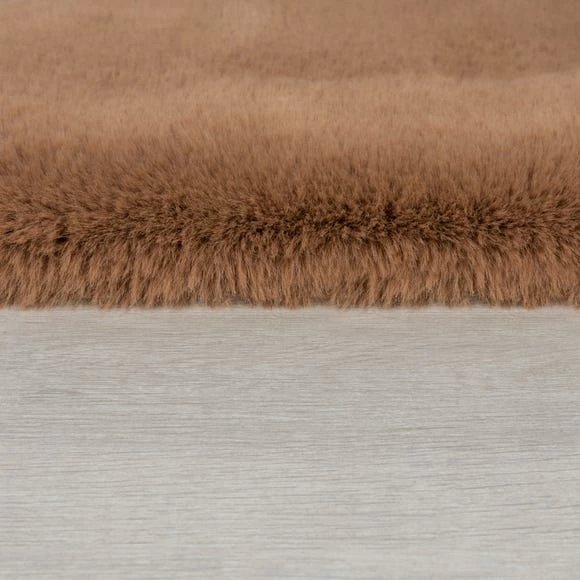 Dunelm Dorma Luxury Faux Fur Runner 6 Dunelm Dorma Luxury Faux Fur Runner - Image 4