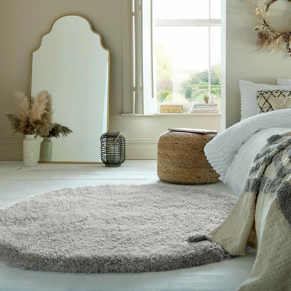 Dunelm Polar Shaggy Circle Rug 3 Dunelm Polar Shaggy Circle Rug