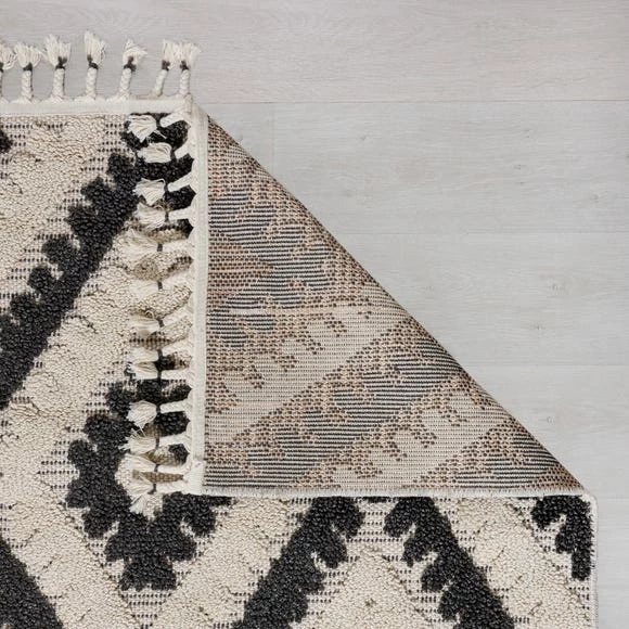 Dunelm Amezri Boho Square Rug 7 Dunelm Amezri Boho Square Rug - Image 5