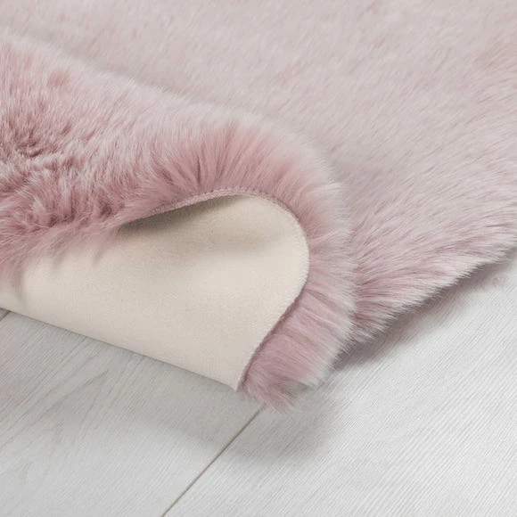 Dunelm Copenhagen Double Pelt Faux Fur Rug 7 Dunelm Copenhagen Double Pelt Faux Fur Rug - Image 5