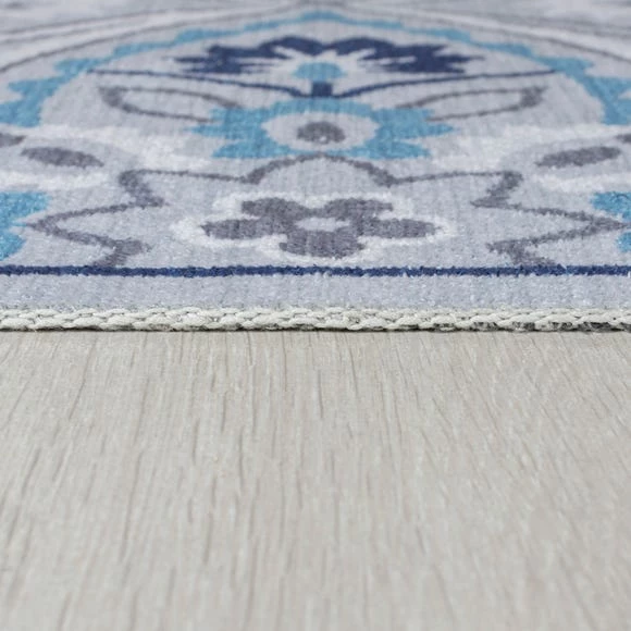 Flair Fold Ellen Traditional Washable Rug 6 Flair Fold Ellen Traditional Washable Rug - Image 4