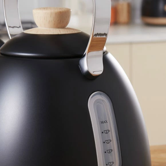 Dunelm Churchgate Matt Black Kettle 1.7L 4 Dunelm Churchgate Matt Black Kettle 1.7L - Image 2