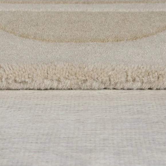 Flair Lois Scallop Border Wool Rug 6 Flair Lois Scallop Border Wool Rug - Image 4