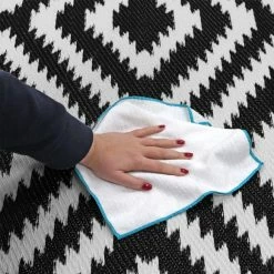 JVL Aztec Reversible Plastic Woven Indoor Outdoor Rug 11 JVL Aztec Reversible Plastic Woven Indoor Outdoor Rug -Modern Rugs Home 30844690 alt03